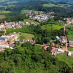 Vista aérea de cidades de Rondônia representando concentração do eleitorado