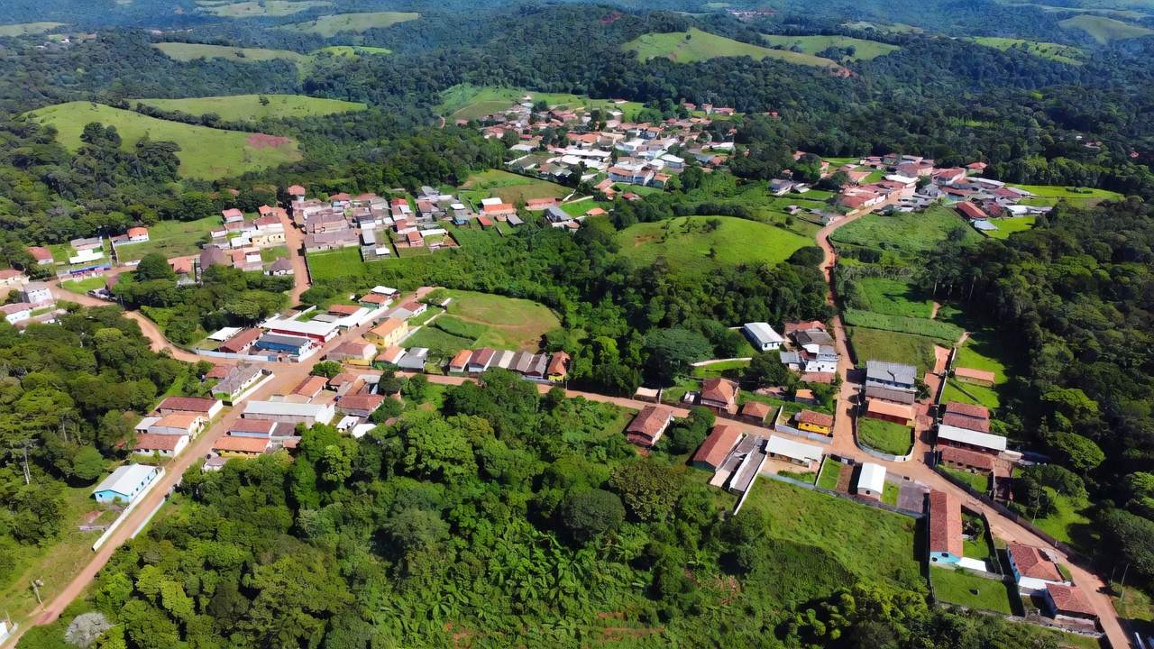 Vista aérea de cidades de Rondônia representando concentração do eleitorado