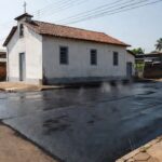 Igreja em Porto Velho com asfalto novo investigada por desvio de verbas do TCE-RO