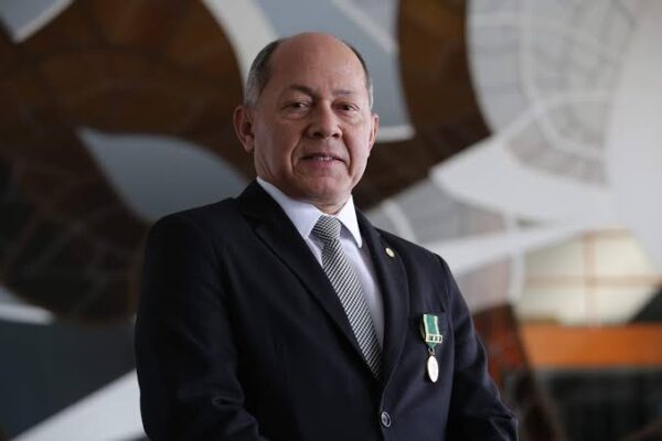 Deputado Coronel Chrisóstomo cobra andamento de investigações sobre fraudes no INSS