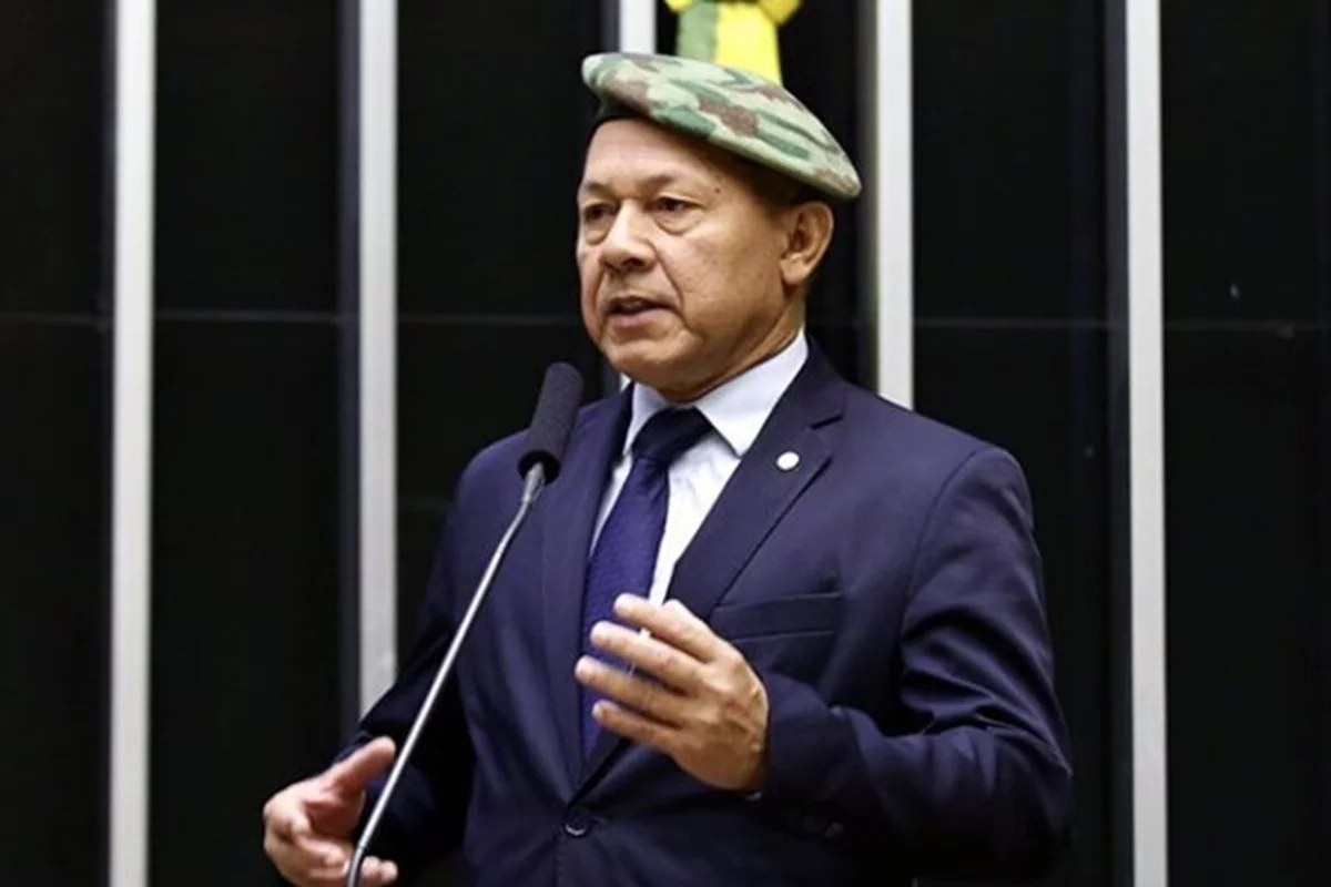 Deputado Coronel Chrisóstomo propõe integração de Forças Armadas e polícias para vigiar fronteira de Rondônia