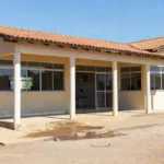 Unidade de saúde em Vilhena, Rondônia, sobre suspensão de edital para agentes de saúde.